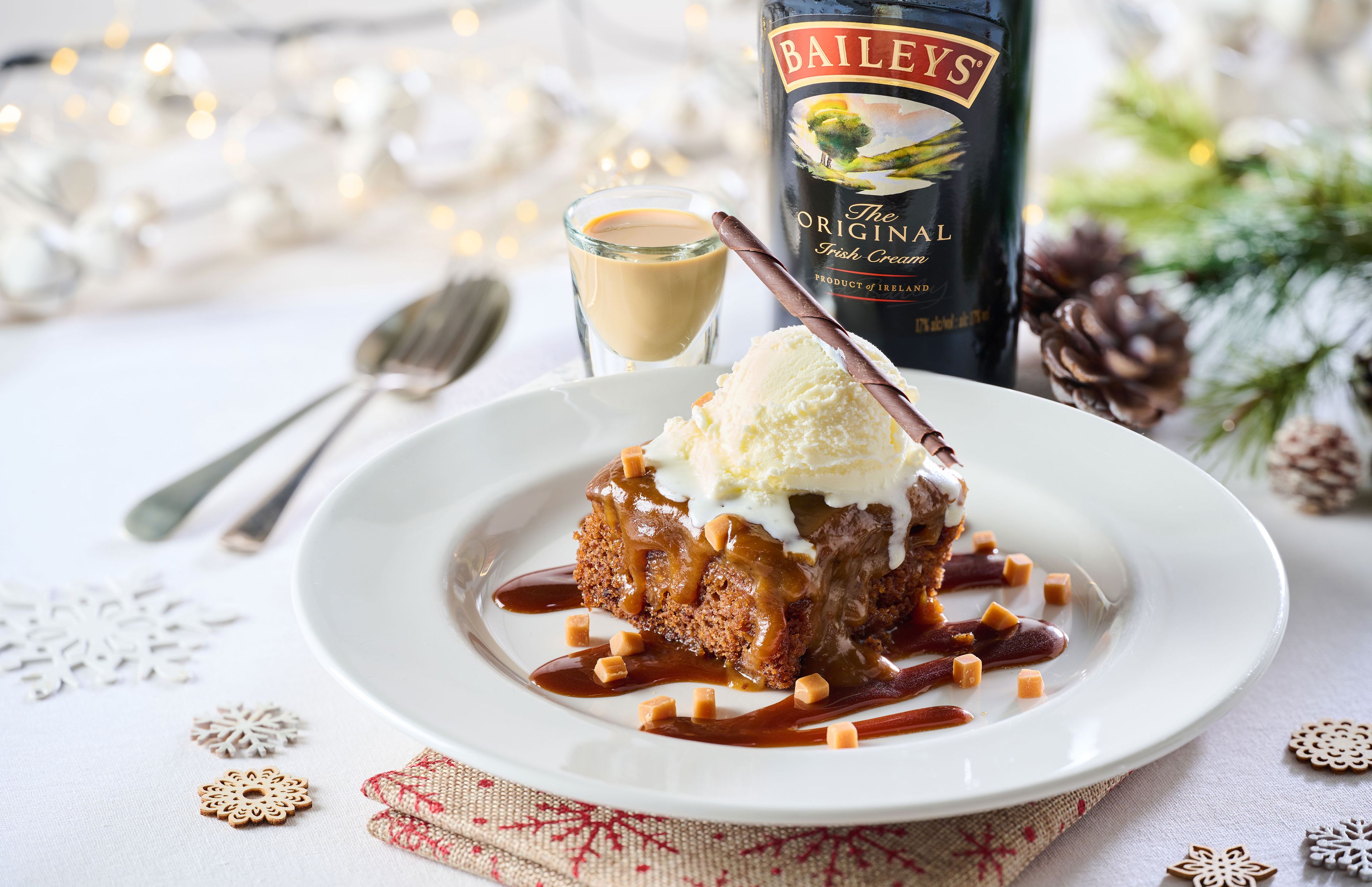 Festive Lunch & Dinner at The Trumpet Major in Dorchester