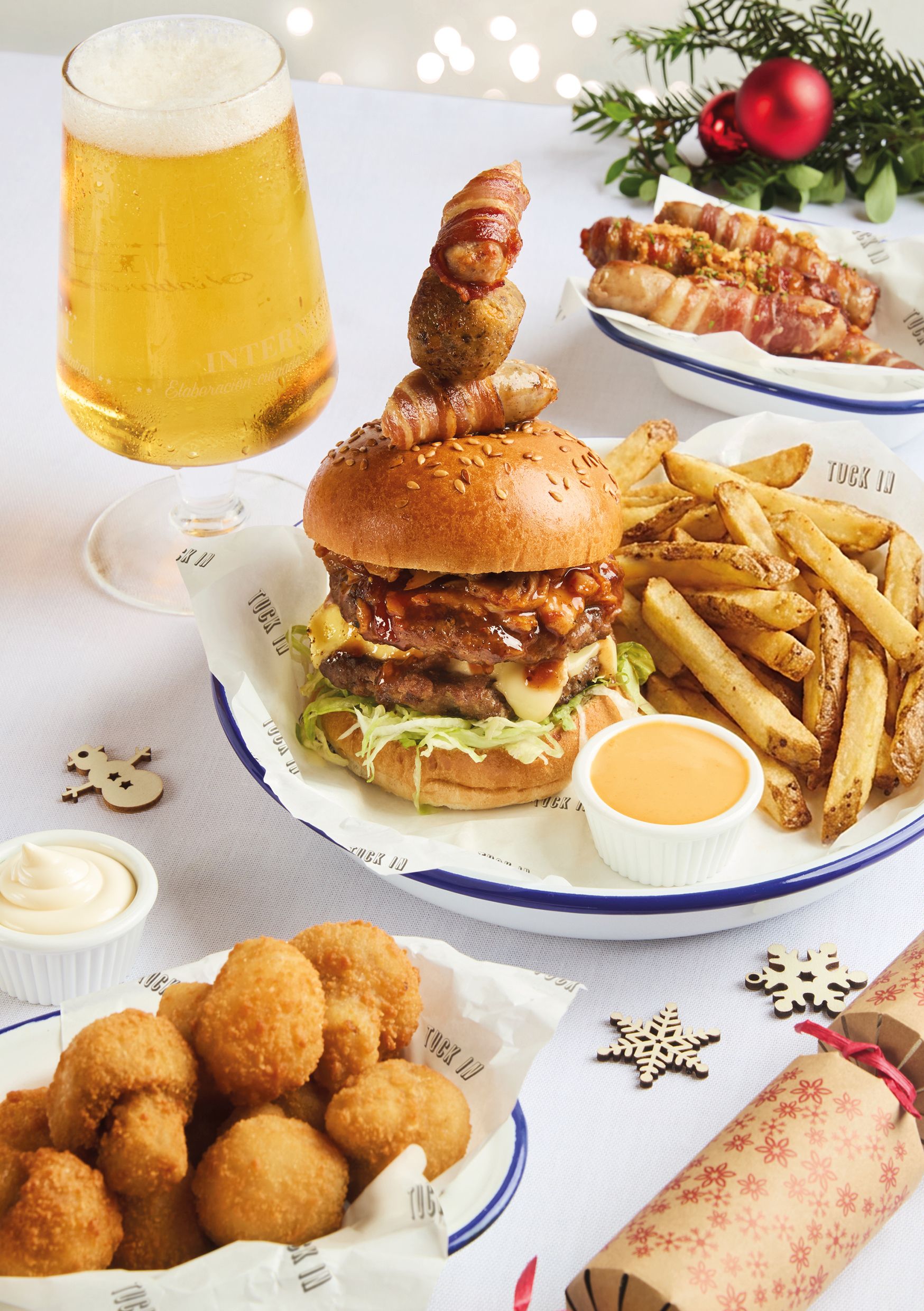 Festive Lunch & Dinner at The Trumpet Major in Dorchester